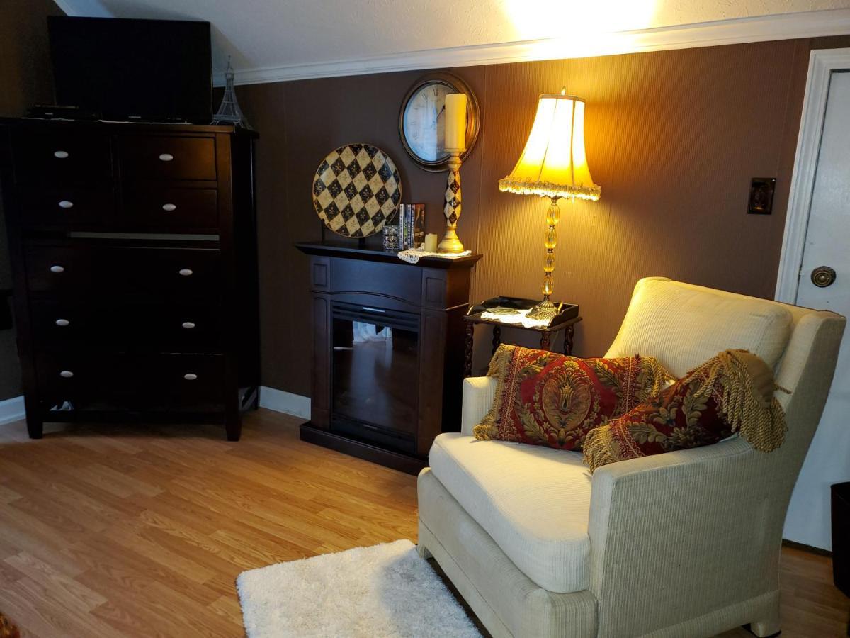 Blue Ridge Manor Bed And Breakfast Fancy Gap Екстер'єр фото