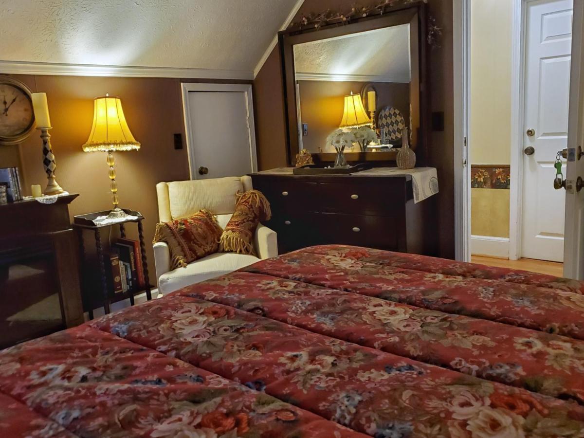 Blue Ridge Manor Bed And Breakfast Fancy Gap Екстер'єр фото