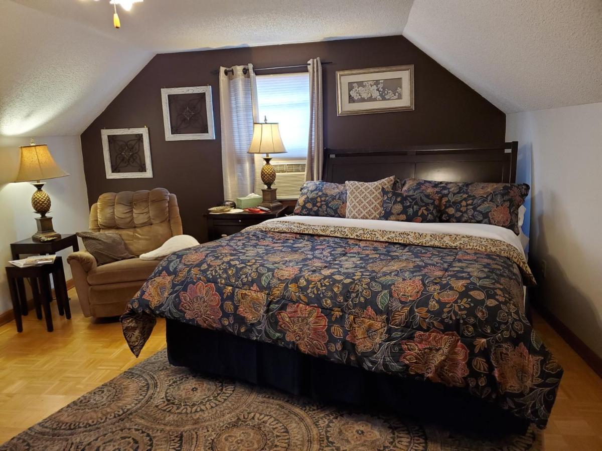 Blue Ridge Manor Bed And Breakfast Fancy Gap Екстер'єр фото